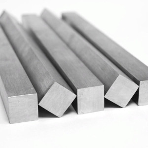 Квадрат нержавеющий 100х100 мм AISI 410 в наличии в Пензе